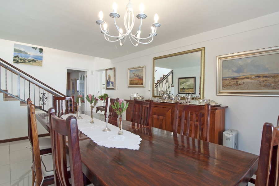 4 Bedroom Property for Sale in Fish Hoek Western Cape